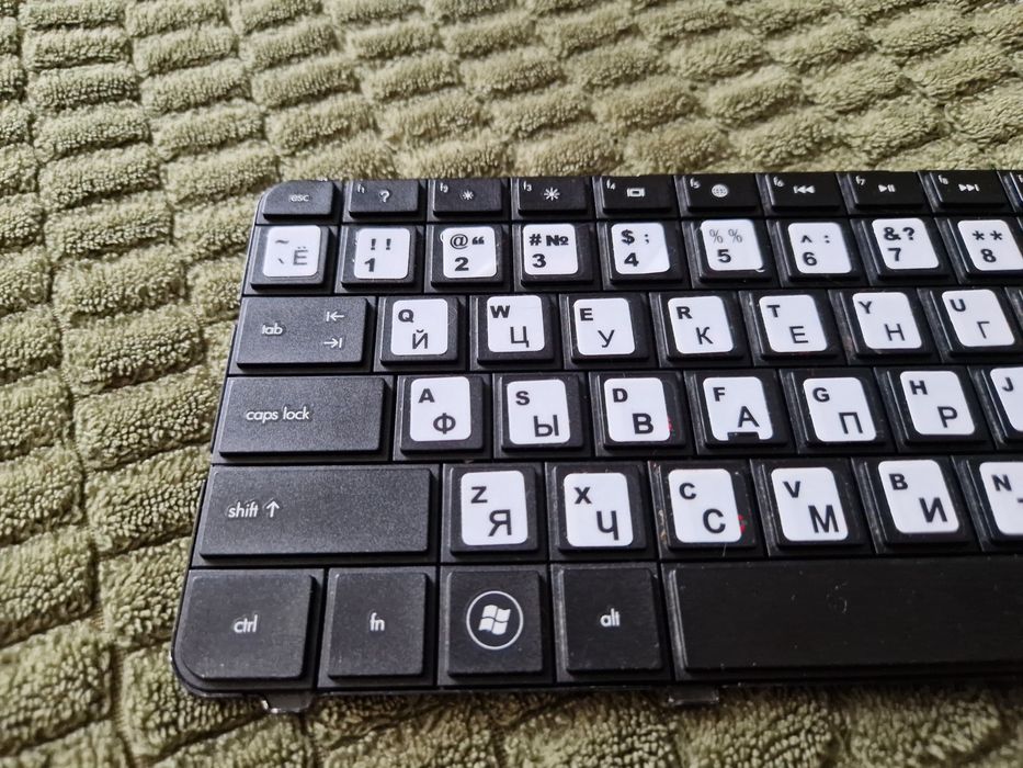 Клавіатури HP 630 та Lenovo G560 на запчастини, відновлення