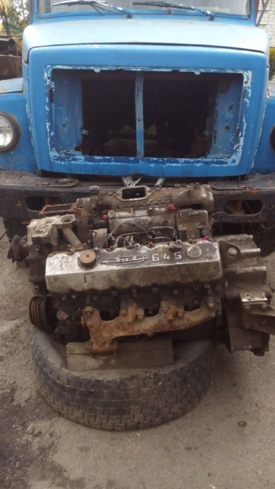 Двигун ЗИЛ-645..: 100 грн. - Для вантажівок Миргород на Olx