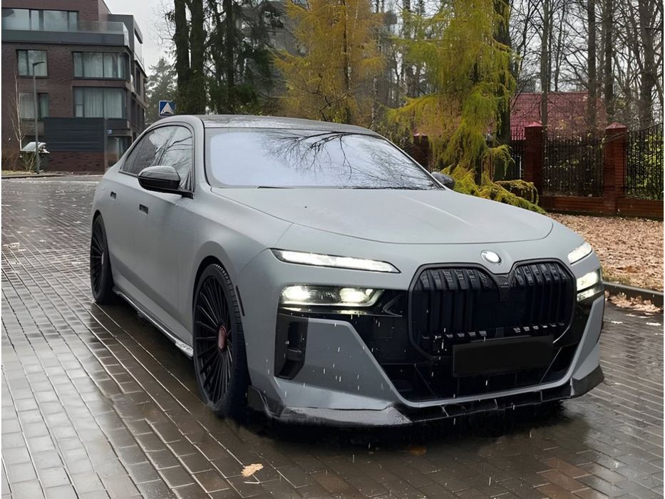 BMW 7 серія Комплект обвісів Aero Kit (для M760, M-Sport та  i7 M70)