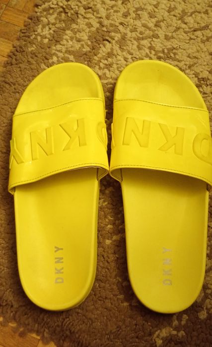 Klapki sandały DKNY