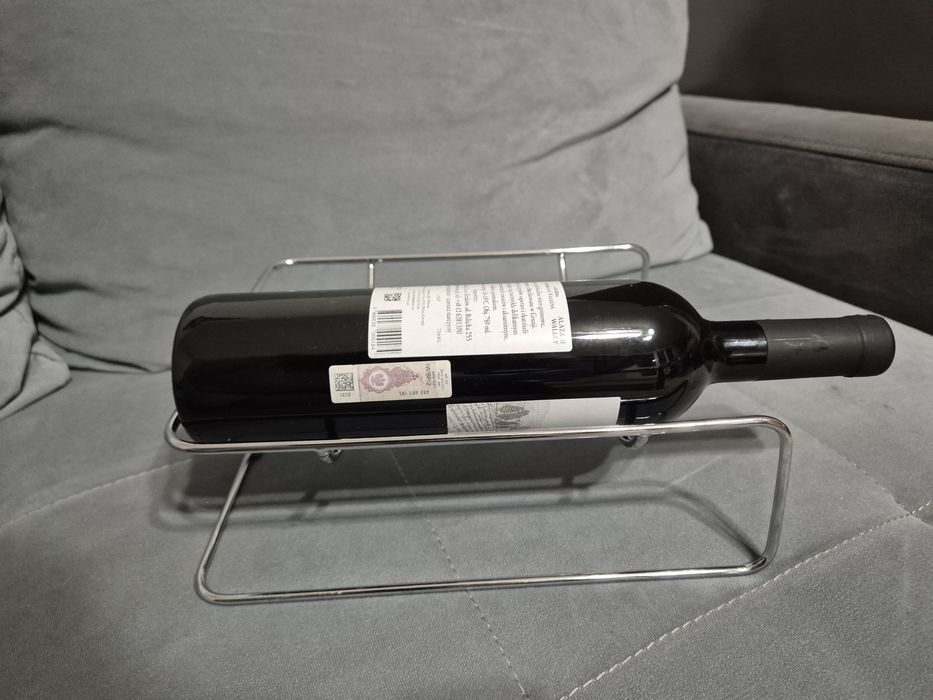 Stojaka na wino do lodówki