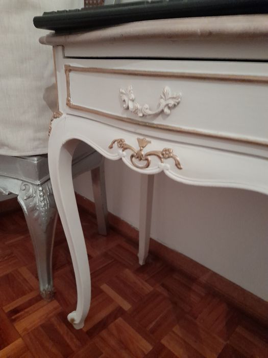 Mesas de cabeceira com estilo clássico