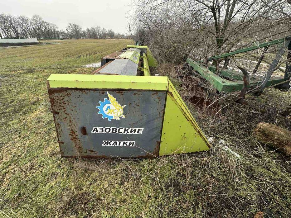 Продається сільгосп техніка : трактори,камаз,комбайн