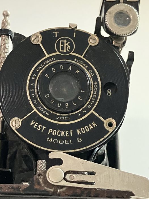 Máquina fotográfica Kodak Vest Pocket Model B
