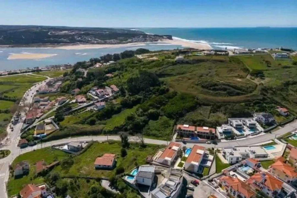 Modern 3-Bedroom Villa with Pool & Lagoon Views | Foz do Arelho | 10min walk from from the Beach