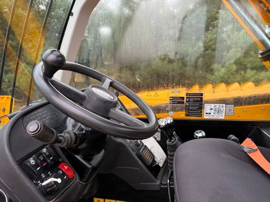 Ładowarka teleskopowa JCB 533-105 | 2023 | 523 mth | Idealny stan