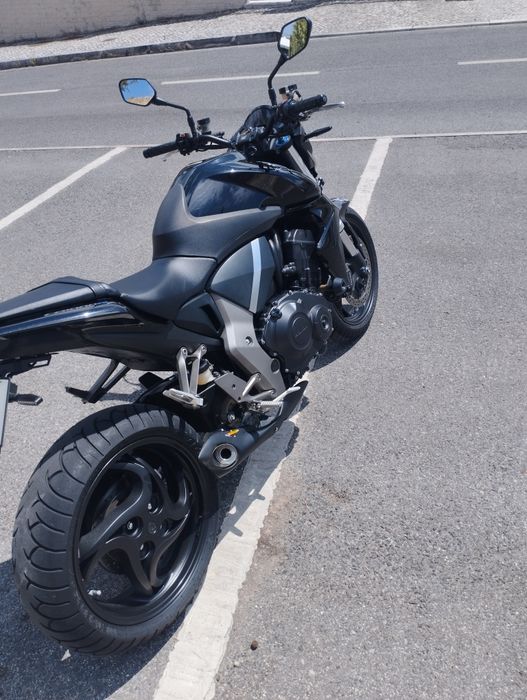 Mota CB1000R 2009