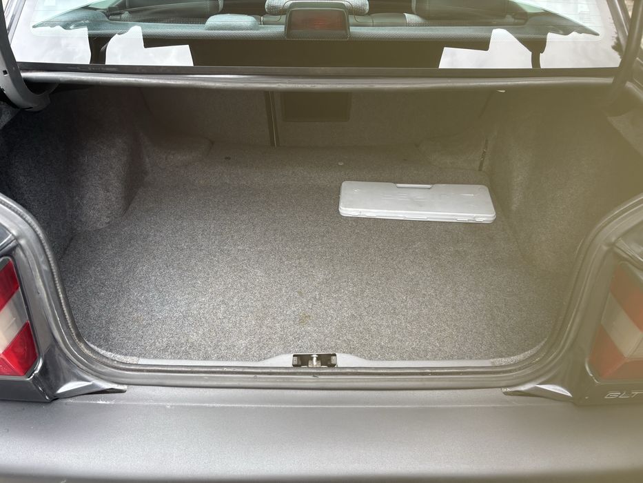 Volvo 850 GLT 2.0 20V, cinco cilindros com 219cv