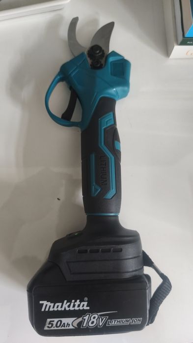 Sekator akumulatorowy na baterie Makita 18v