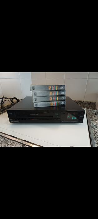 Gravador de video cassetes