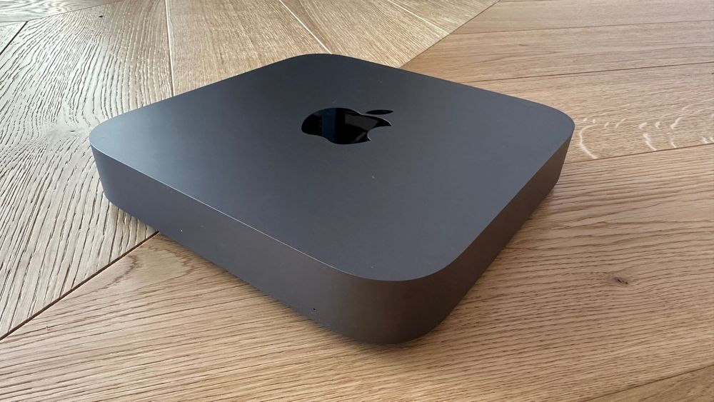 Apple Mac mini 2018, intel i7, 32GB RAM DDR4, 256GB SSD + uchwyt