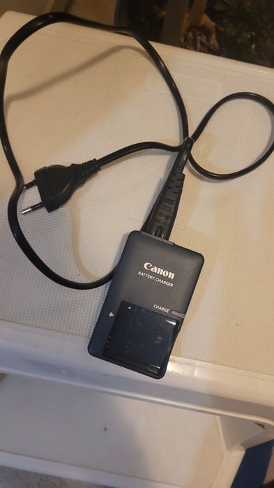 Oryginalna ładowarka  canonCB 2LVE