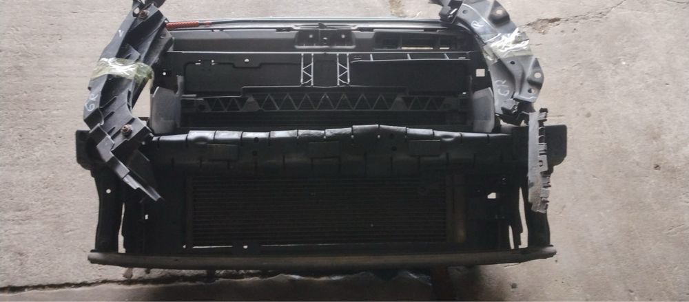 Kompletny Pas przedni 1.2, 1.4 Benzyna VW Polo 6R