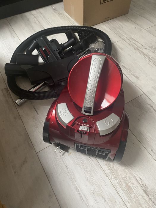 Odkurzacz Dirt Devil 2300W