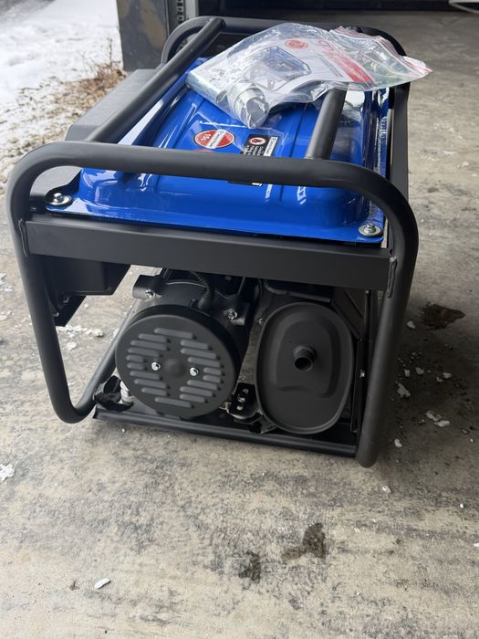 Бензо генератор 3.8 kw Central Power