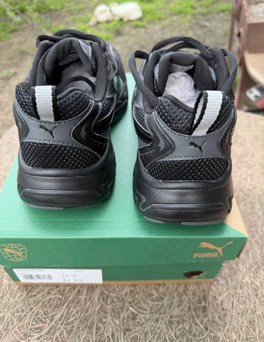 Puma Morphic Base нові кросівки