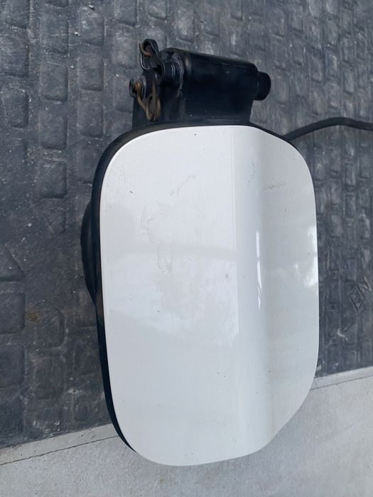 Лючок бензобака Линкольн МКЗ