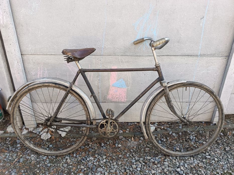 Stary polski zabytkowy rower lata 80