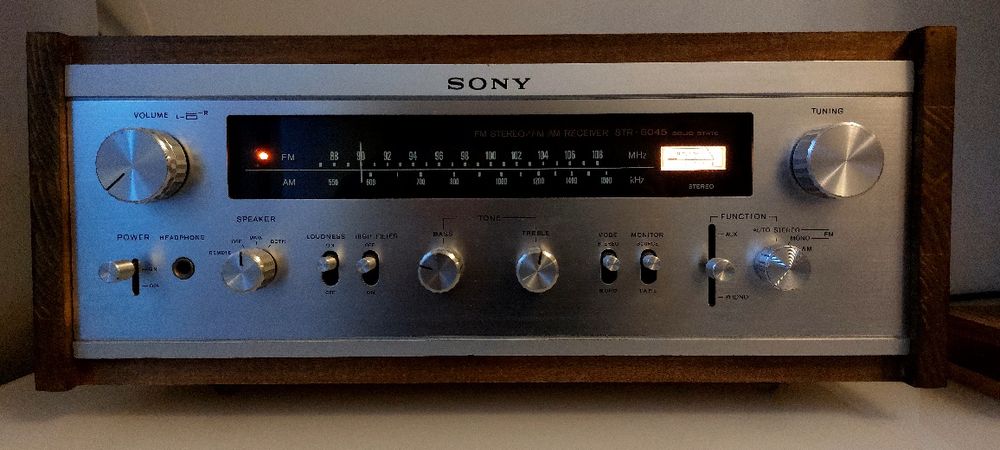 Sony 1971 r. str-6045 amplituner