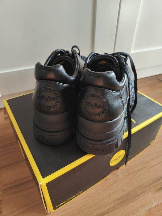 Buty Buffalo Aspha CLS 41 niskie glany vegan