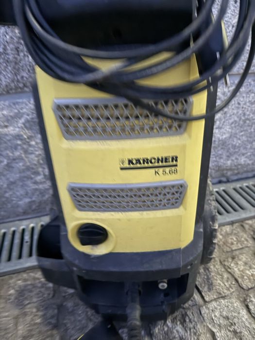 Lavadora de Alta Pressão Kärcher K5.68 – Completa com 3 Ponteiras
