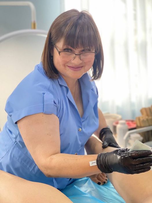 Депіляція воскова, парафінотерапія, чистка врослого волосся