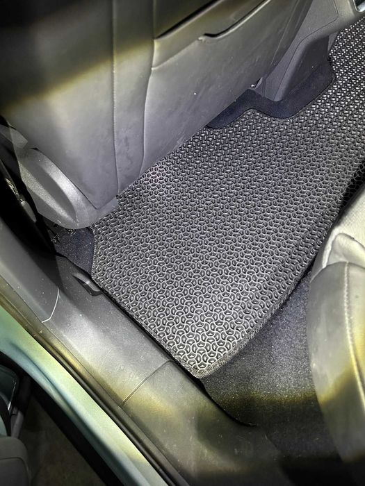 Коврики в салон EVA Skoda Enyaq / Polestar 2 / E-Golf / ID.3 ID.4 ID.6