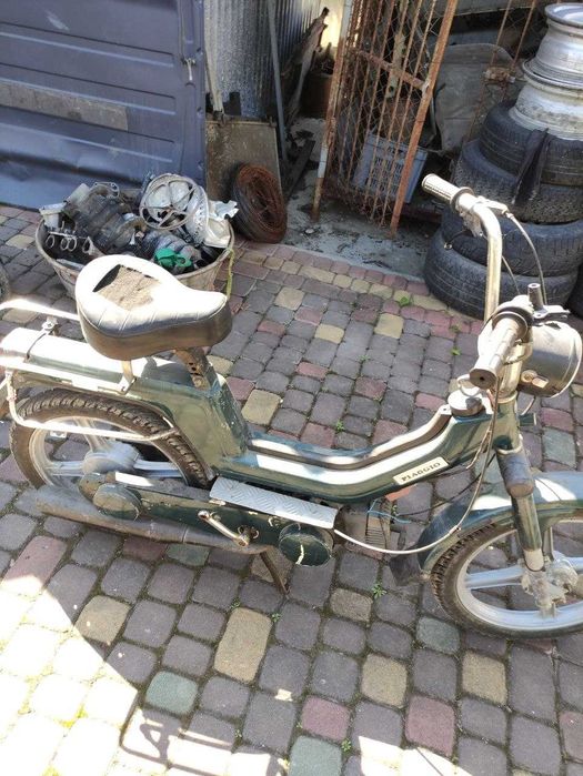 Мопед Piaggio находу