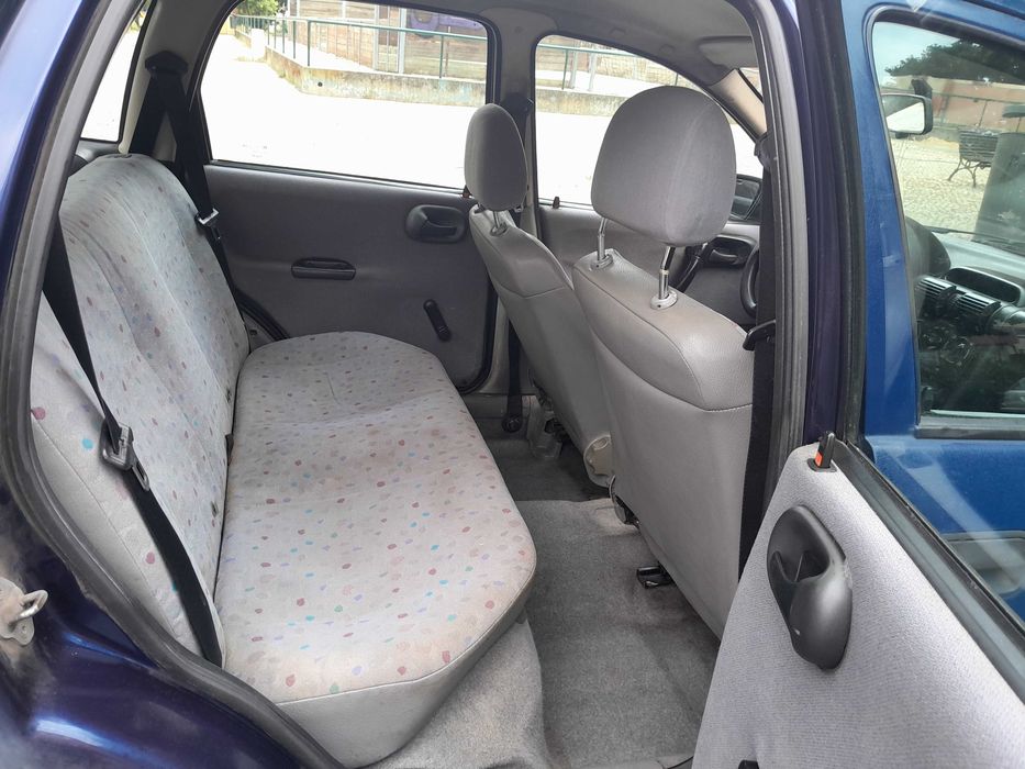 Opel Corsa — fotografia 8