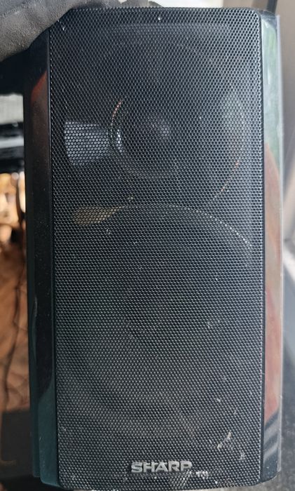 Mikrowieża Sharp XL-HF201 z głośnikami