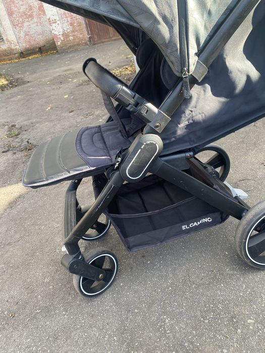 Дитяча коляска в добром стані