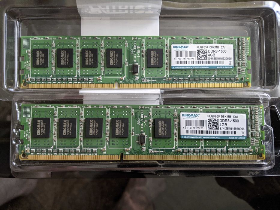 Kingmax 4 GB DDR3 1600 MHz (FLGF65F) - 4 шт. б\у