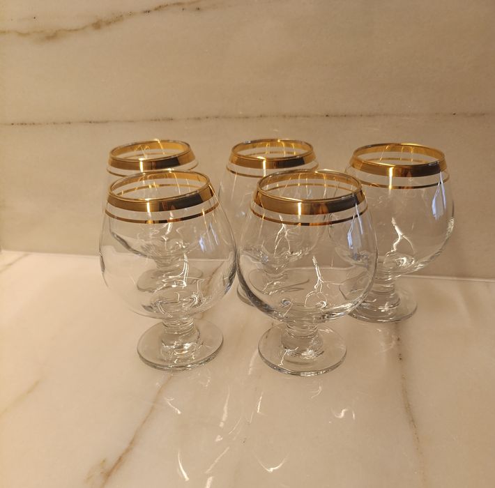 Conjunto de vários copos novos