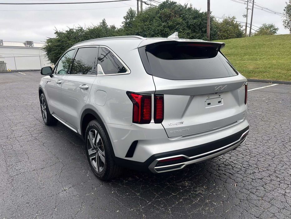 Kia Sorento hyb      2022