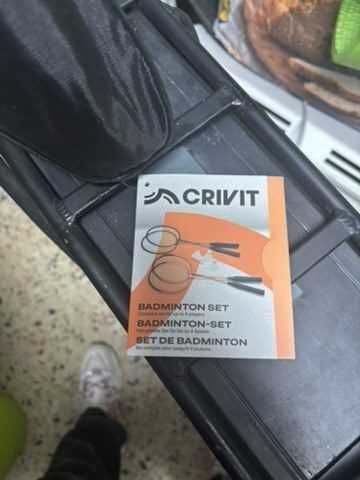 Conjunto de badminton Crivit com raquetes, volantes e capa