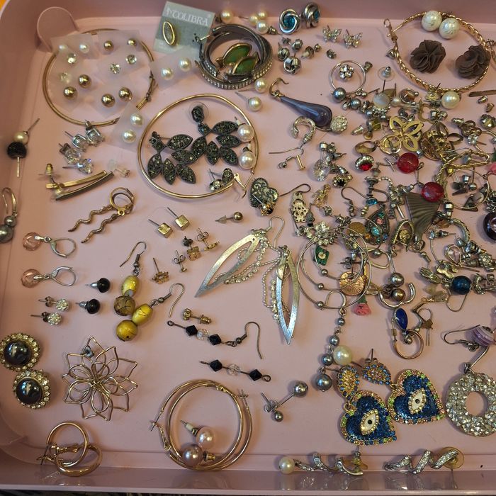 Kolczyki duży zestaw różnych kolczyków tous