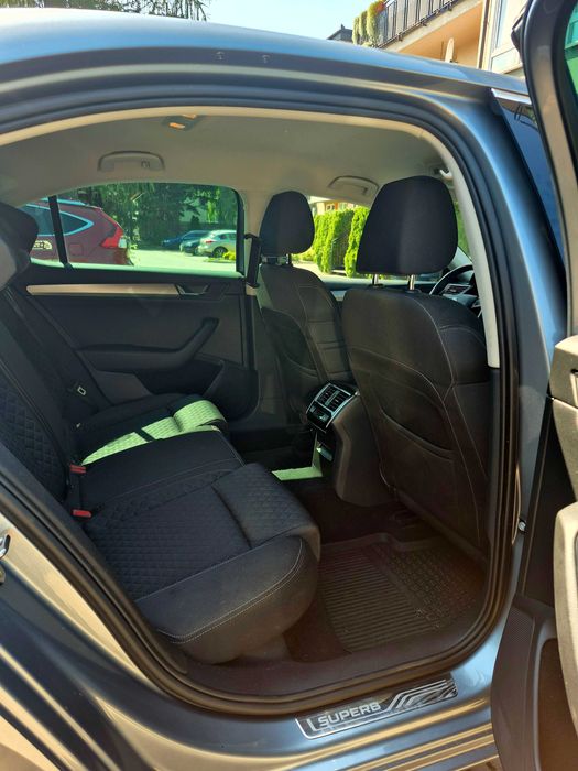 SKODA Superb 2.0 TSI