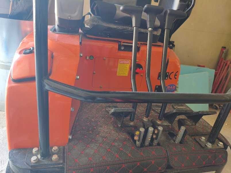 Mini giratoria com 12 HP e 3 baldes  - Nova e C/ Garantia