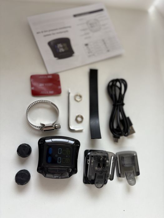 Motocyklowy czujnik ciśnienia opon TPMS z wyświetlaczem LCD  [879]