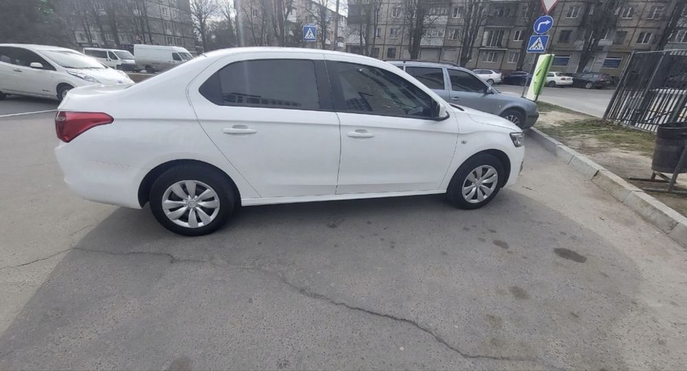 Без торгу ! Можливий обмін на землю.Citroen с elysse 2018р. Як пежо 301 , 1.2 газ. Стан дуже добрий