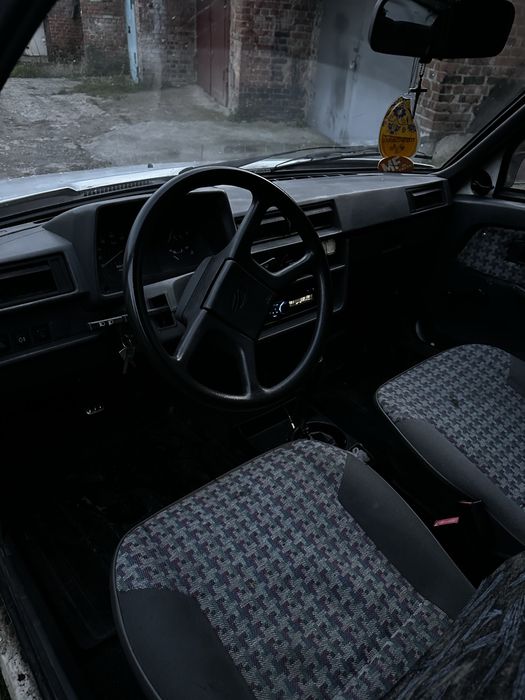 Продам автомобіль