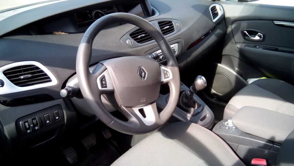 Продам Renault Grand Scenic 1.5 dci 2012 (7 місць)