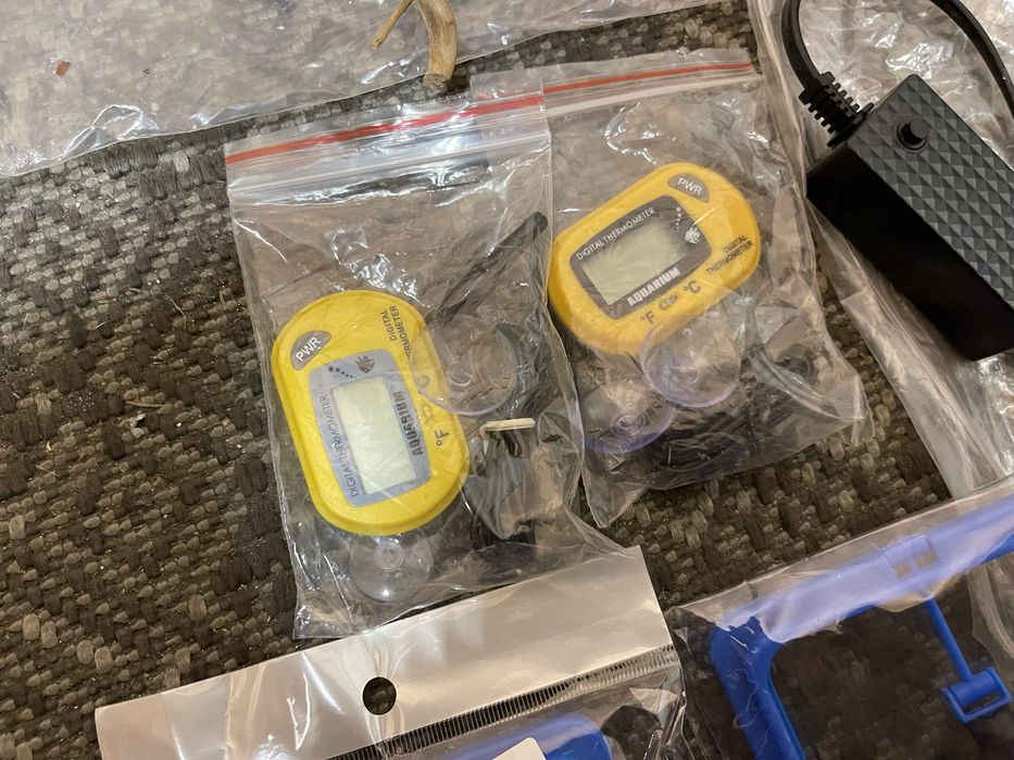 Продам наборчик для аквариума одним лотом!