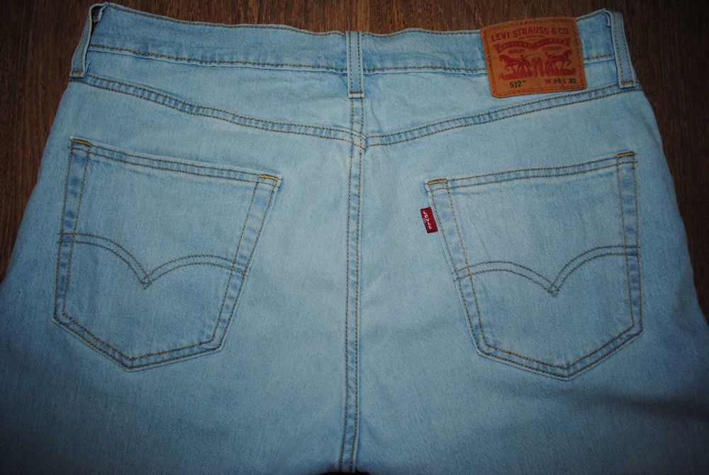 Джинсы Levis  512  34 32