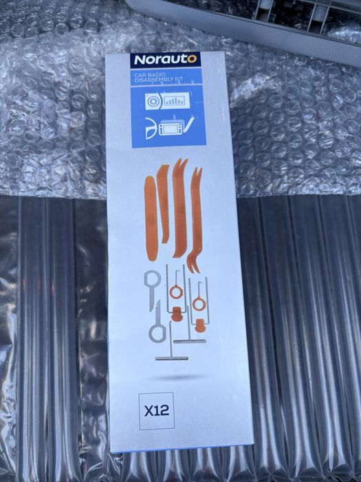 Mekede Navifly Car Multimedia System Android Touchscreen + Cabos