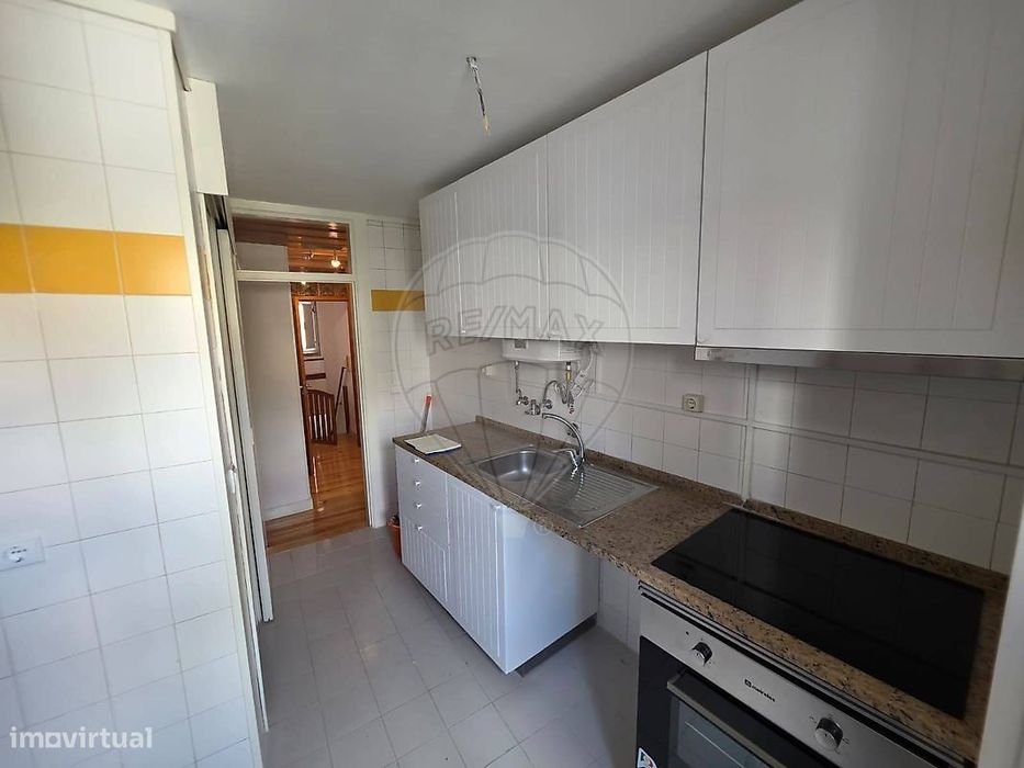 Apartamento T1 para arrendamento