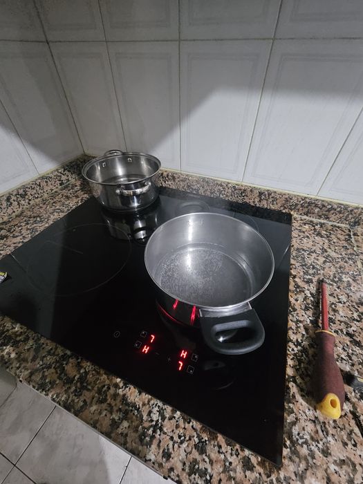 Eletricista, Instalação de motores Portões automatismos