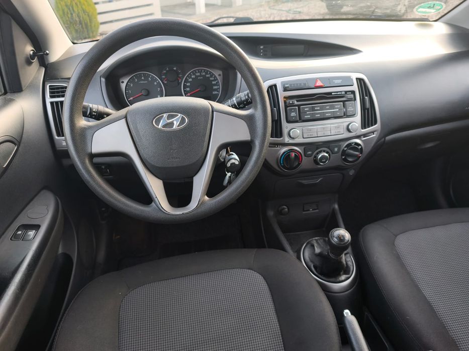 Hyundai i20 1.2 benzyna 2013r ISOFIX klimatyzacja  Sprowadzony
