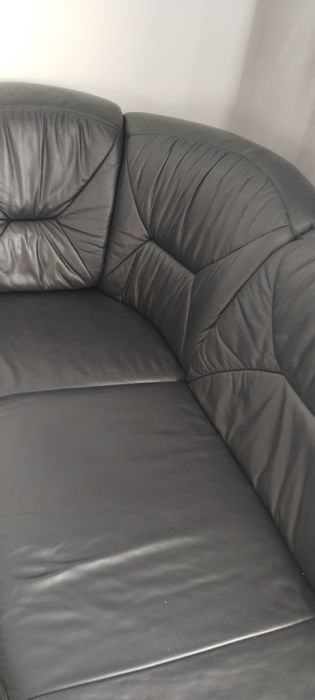 Narożnik skórzany z funkcją spania