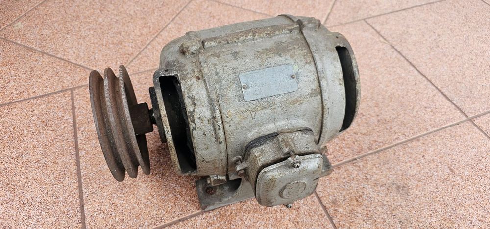 Silnik elektryczny  siłowy 0.8 kW 380v